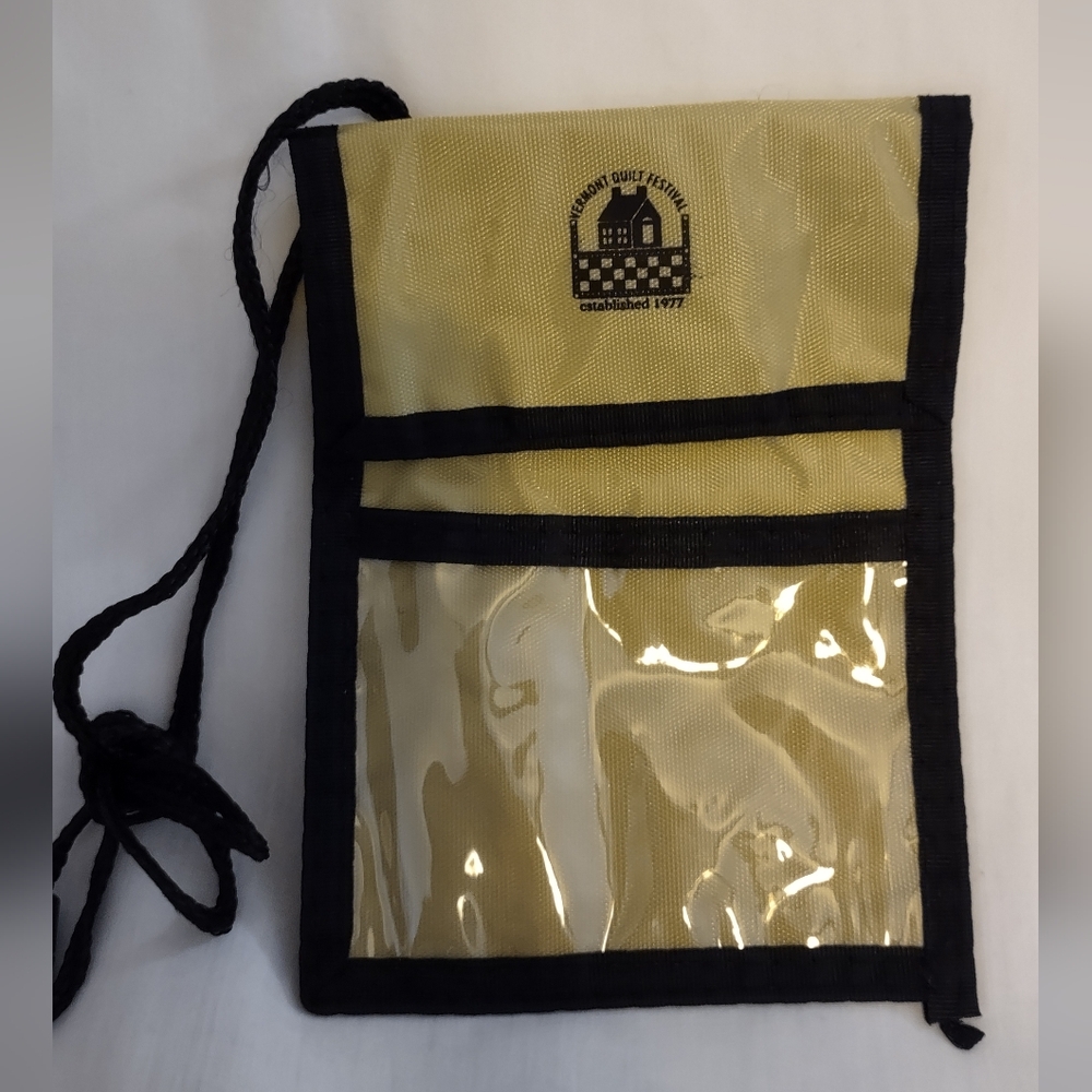 Small cross body wallet